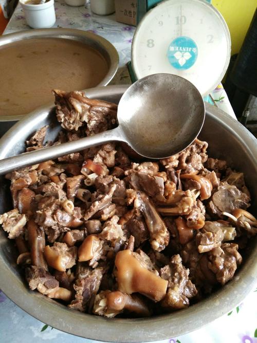 農村大鍋炖狗肉做法（怎麼做炖狗肉）1