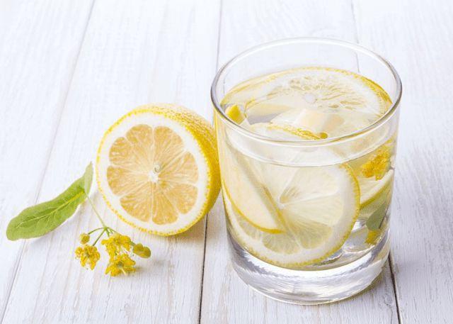 蜂蜜檸檬水的功效與作用（蜂蜜檸檬水有什麼好處）1