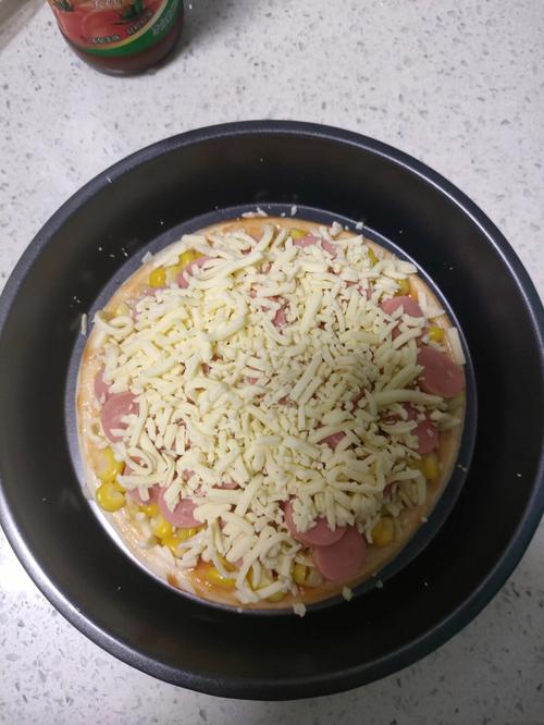 用微波爐怎樣做披薩好吃又簡單（吃過這頓微波爐小披薩）1