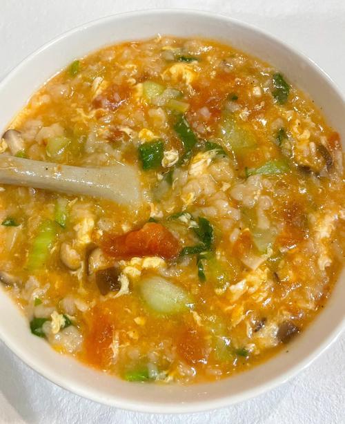 西紅柿疙瘩湯怎麼做好吃（好吃的西紅柿疙瘩湯如何做）1