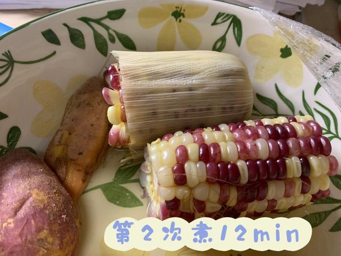 微波爐怎麼煮玉米（微波爐煮玉米的方法）1