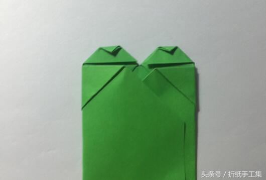 折個象征幸運的四葉草手工折紙（組合型折紙心形四葉草）12