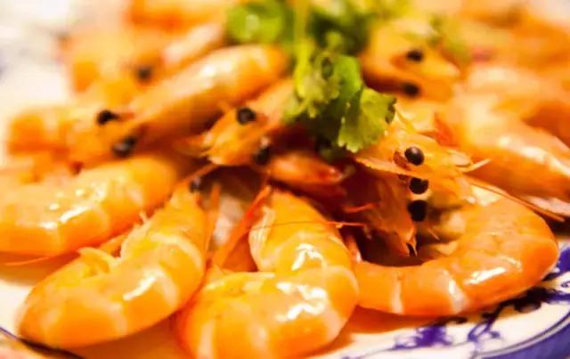 做紅燒基圍蝦最好吃的方法（大廚教你基圍蝦的10種做法）1