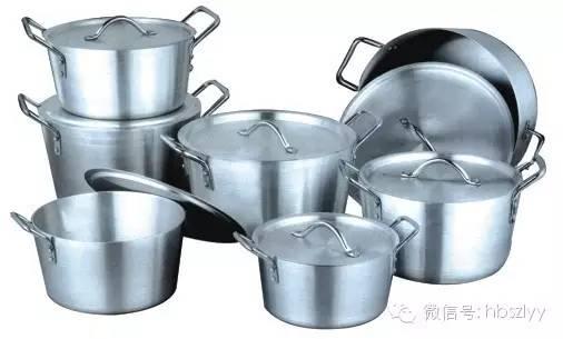 炒菜鍋用什麼材料的鍋最好（市面上的鍋那麼多種）4