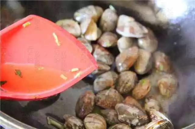 海鮮花蛤最經典的幾種做法（美味又不長肉是海鮮大排檔的必點菜）14