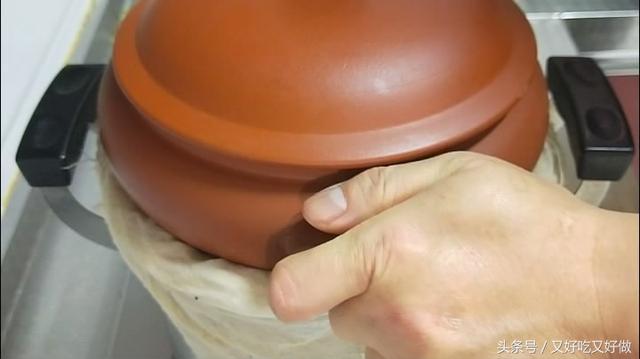 老式汽鍋雞的做法（汽鍋雞的制作步驟細節和用料方法）17