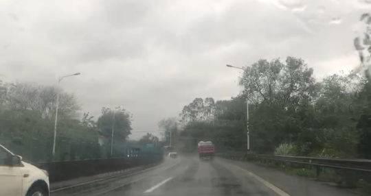 宜賓高速公路有霧嗎（宜賓普降小到中雨）3