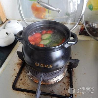 聖女果可以做西紅柿雞蛋湯嗎（黃瓜聖女果雞蛋湯）8