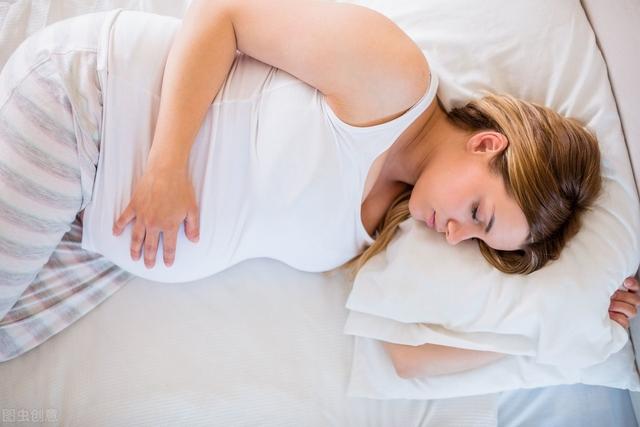 孕婦失眠在日常生活中應該怎麼辦（原因不外乎這4點）1