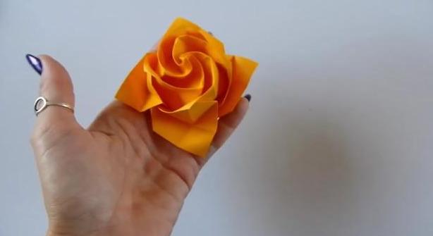 玫瑰花的折紙超級簡單（傳統玫瑰花的折紙方法）4