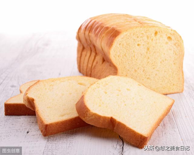面包糠怎麼做成的（家庭自制面包糠方法）2