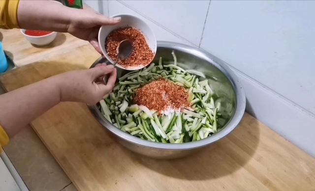 老式辣蘿蔔條的腌制方法（幾代人傳承的老手藝）11