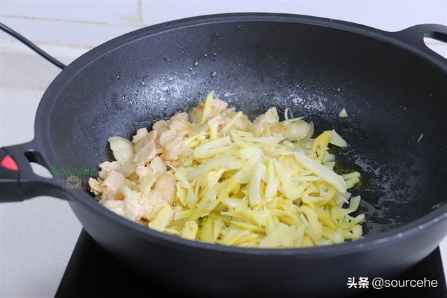 青筍炒肉最好吃的做法（南方常見的家常菜）10