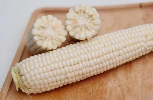 水果玉米有幾種做法（能生吃的水果玉米）6