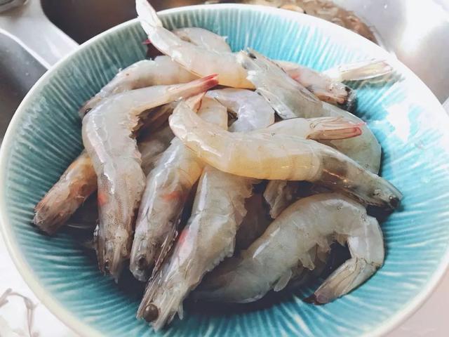 川味幹鍋大蝦（紅紅火火的紅焖大蝦）7