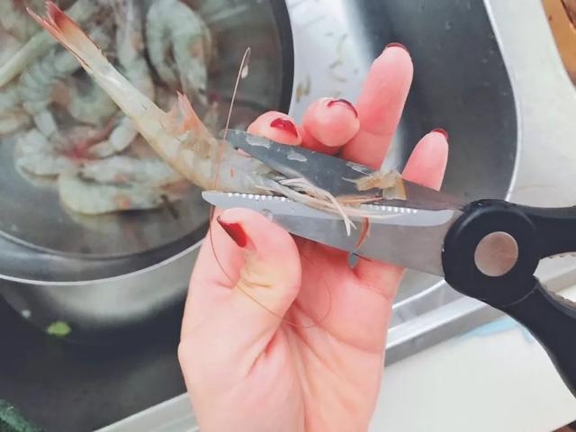 川味幹鍋大蝦（紅紅火火的紅焖大蝦）5