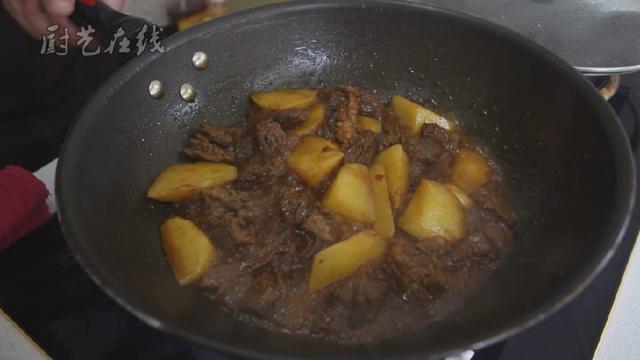 正宗的土豆燒牛肉的方法（十二年廚齡的廚師）10