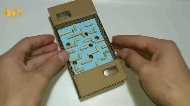 史上最簡單的紙闆遊戲機怎麼做（教你平衡珠遊戲機的紙闆制作方法）1