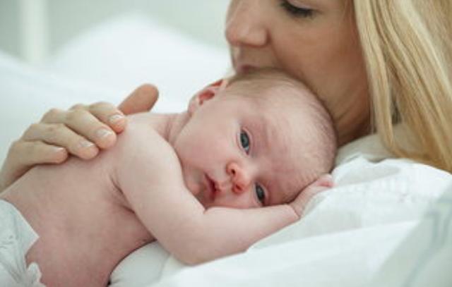 寶寶最晚多久說話是屬于正常（嬰兒多大能喊媽媽）(1)