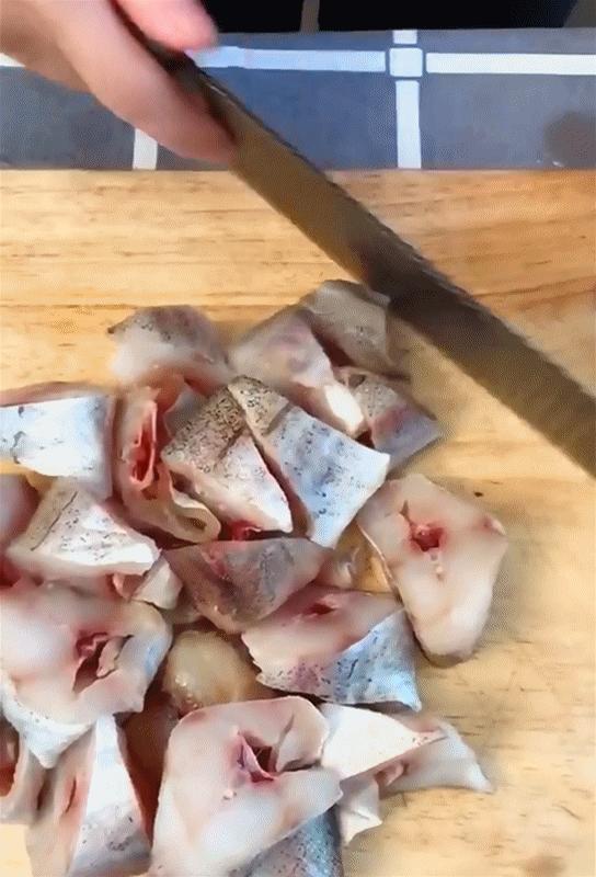 紅燒鳕魚怎麼做不腥味（看着都流口水的紅燒鳕魚）2