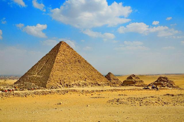 埃及的金字塔有什麼神奇的地方（被譽為世界七大奇迹之一）3
