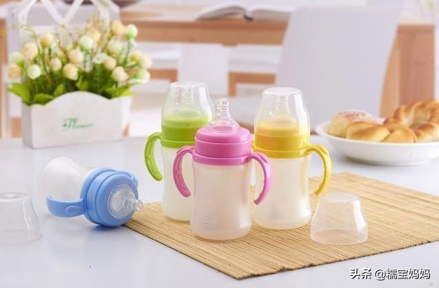 如何正确轉奶及轉奶注意事項（轉奶是每個寶寶要經曆的過程）4
