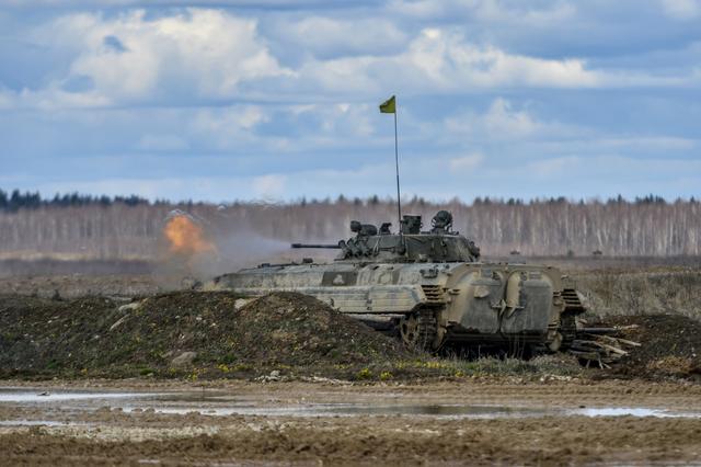 俄羅斯bmp123步兵戰車（俄羅斯BMP-2步兵戰車）1