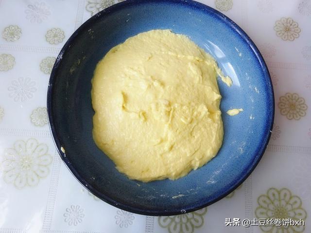 平底鍋糯米蘋果餅做法（手不沾面做成餅）7