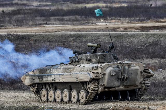 俄羅斯bmp123步兵戰車（俄羅斯BMP-2步兵戰車）2