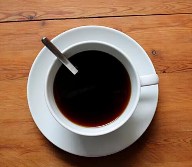 速溶黑咖啡能減肥嗎好喝嗎（黑咖啡減肥那些事）1