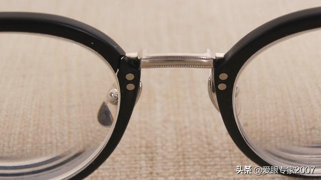 康明眼鏡框黑色純钛會不會掉鍍層（Hearts眼鏡闆材鏡框斷裂的修理維修）66