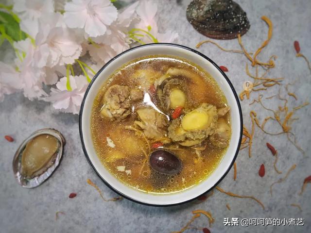 冬天老雞湯炖什麼好吃（适合冬季的滋補湯）17
