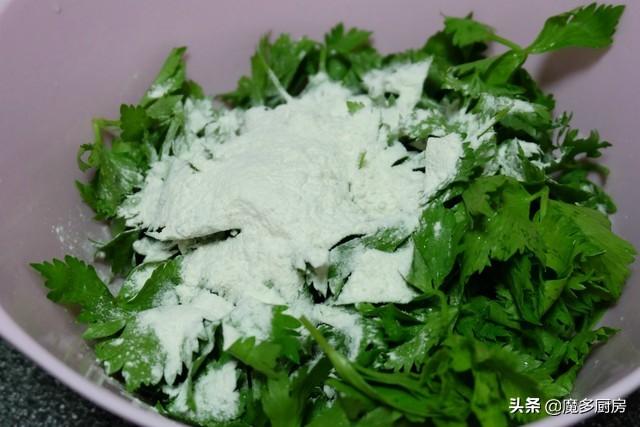 蒸菜芹菜葉的做法（從小就愛吃蒸菜）4