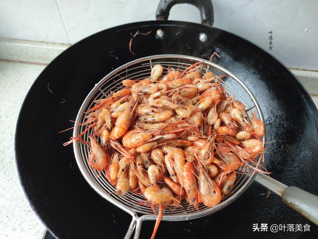 韭菜炒幹河蝦的家常做法大全（用韭菜炒小河蝦）8