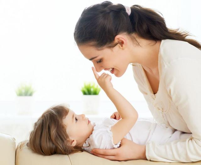 寶寶最晚多久說話是屬于正常（嬰兒多大能喊媽媽）(4)
