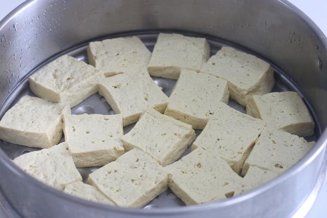 凍豆腐怎麼凍出來一層層的（在家做凍豆腐記住）7