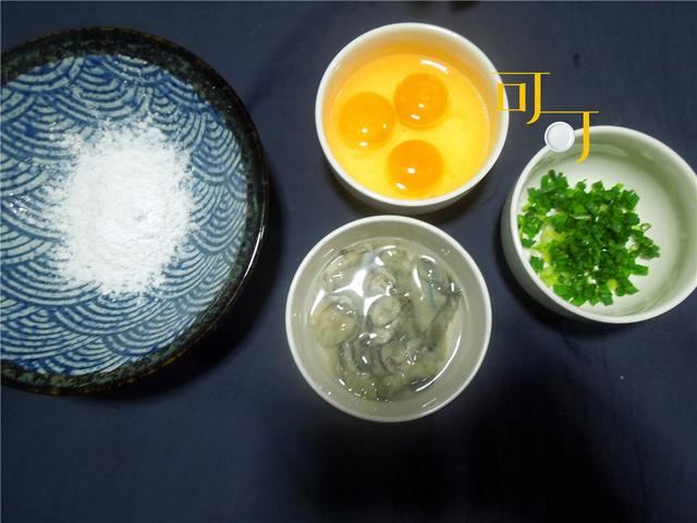 雞蛋煎海蛎怎麼弄（做一個焦香美味的海蛎煎蛋）6