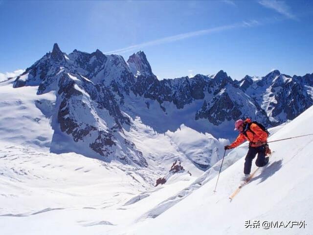 國内有哪些出名的滑雪場（國内冬天最值得去的滑雪場）2