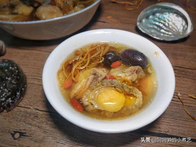 冬天老雞湯炖什麼好吃（适合冬季的滋補湯）16