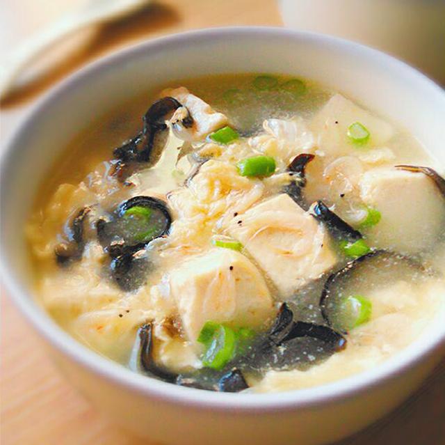 豆腐湯的10種家常做法（10道豆腐湯的做法）3