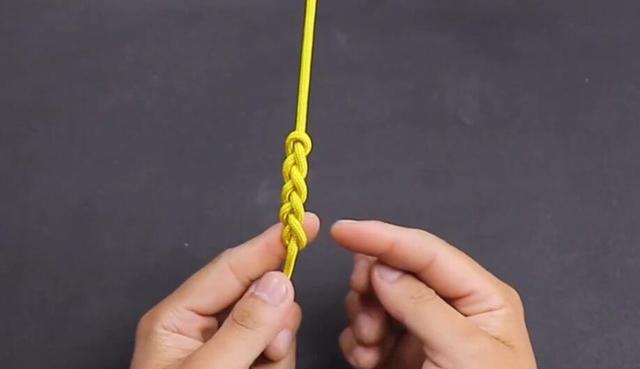 漂亮的手鍊編繩教程（手鍊編繩款式教程圖解）8