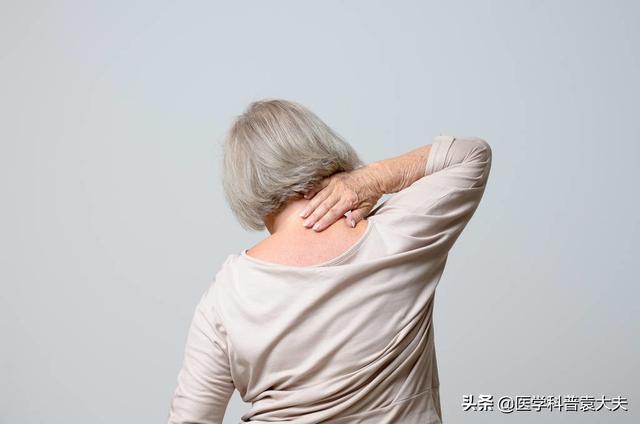 肩周炎發作時怎麼可以緩解（别讓肩周炎困擾您）2