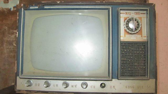 還有多少人記得這一款電視機（這個電視機當年火得一塌糊塗）2