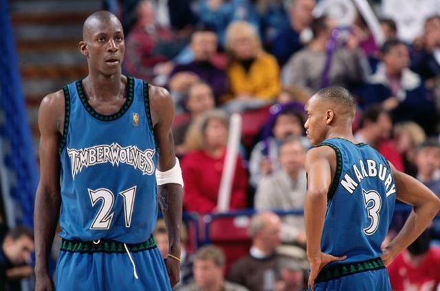 2003年nba各個強隊（2003年是NBA的抱團年）5
