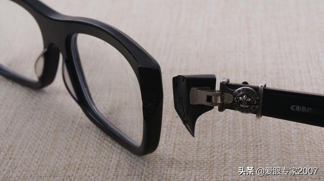 康明眼鏡框黑色純钛會不會掉鍍層（Hearts眼鏡闆材鏡框斷裂的修理維修）21