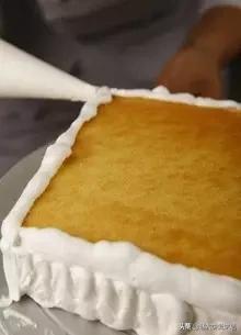 如何讓蛋糕抹面更亮（蛋糕抹面抹不好）13