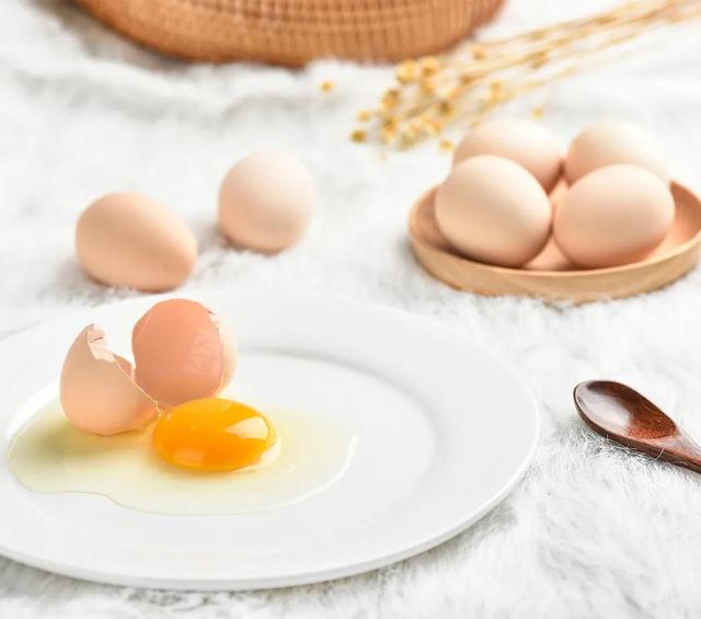 減肥水煮蛋為什麼不能吃蛋黃（想減肥就不能吃蛋黃）1