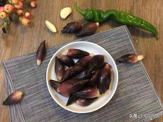 湖南辣椒炒野菜（它在農村是個寶）5
