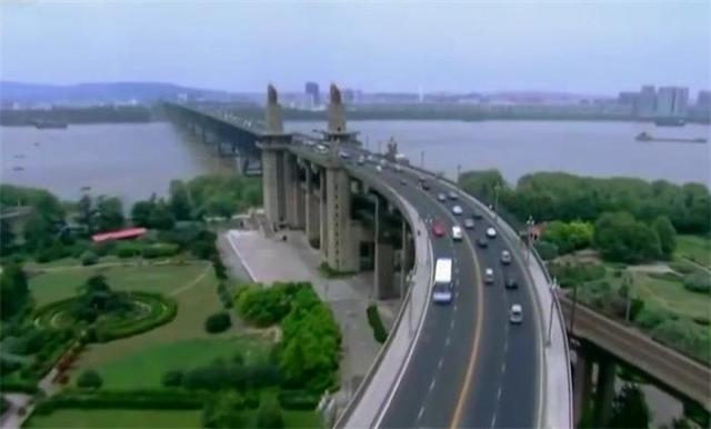 南京有一座長江大橋（南京的5座長江大橋）2