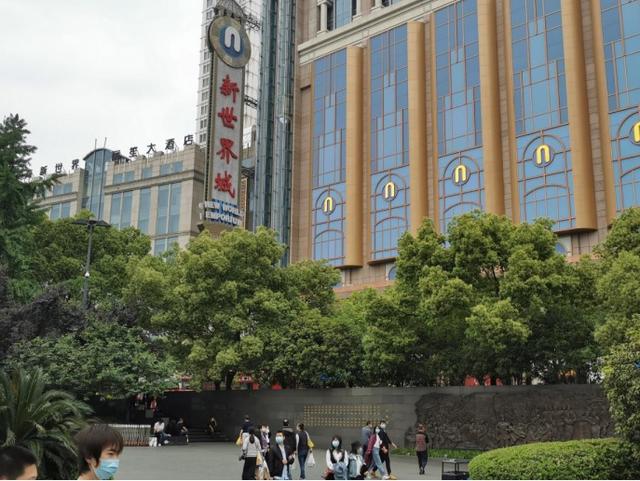 上海三十年商圈熱點變遷（報複性消費來了）2